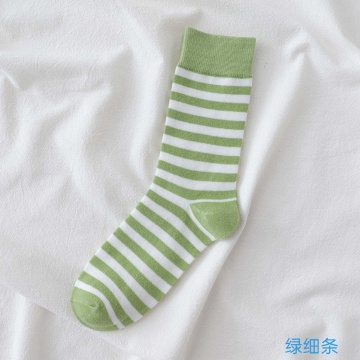 秋冬小清新绿细条纹袜